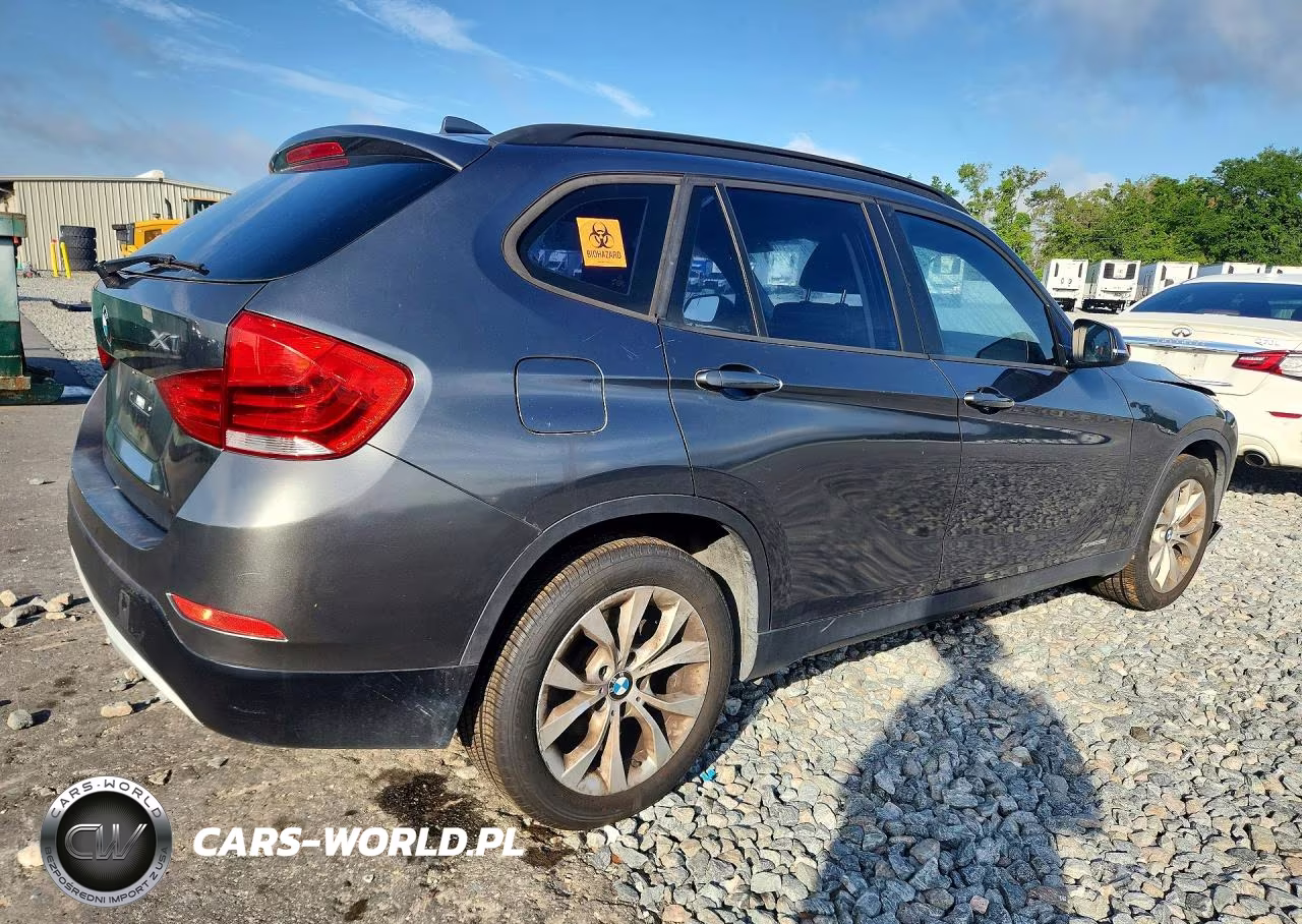 2014 BMW X1 xDrive28I VIN:WBAVL1C54EVY18901 - 3