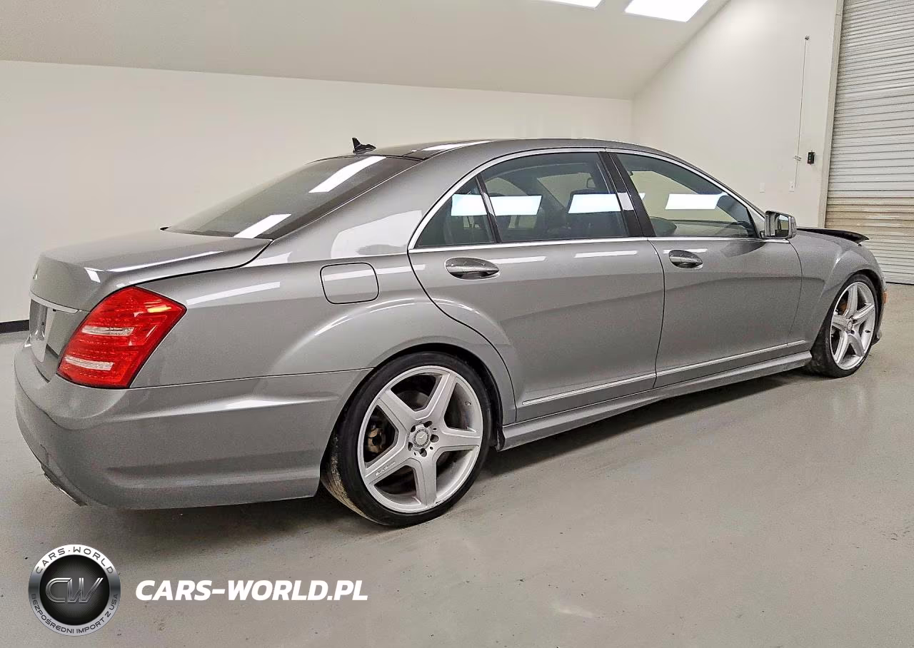 2010 Mercedes-Benz S 550 VIN:WDDNG7BB9AA342671 - 3