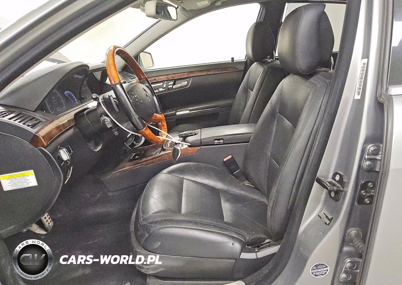 2010 Mercedes-Benz S 550 VIN:WDDNG7BB9AA342671 - 7