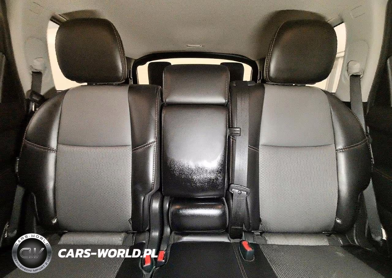 2020 Nissan Pathfinder Sv VIN:5N1DR2BN4LC592951 - 10