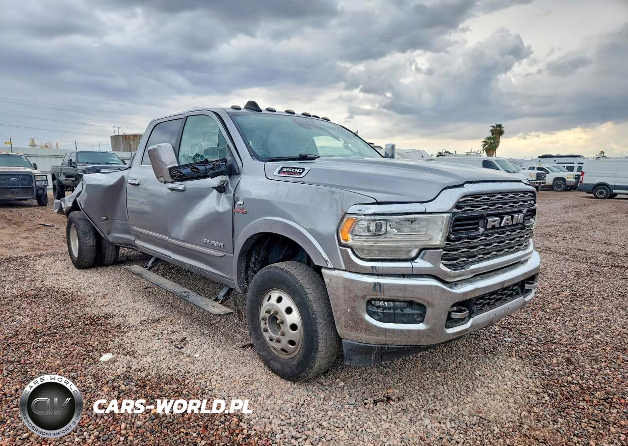 2019 Ram 3500 Limited VIN:3C63RRRL1KG628305 - 4
