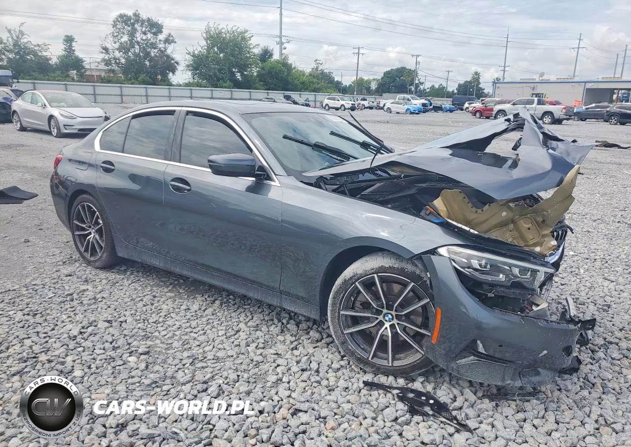 2019 BMW 330I VIN:WBA5R1C54KAK10393 - 4