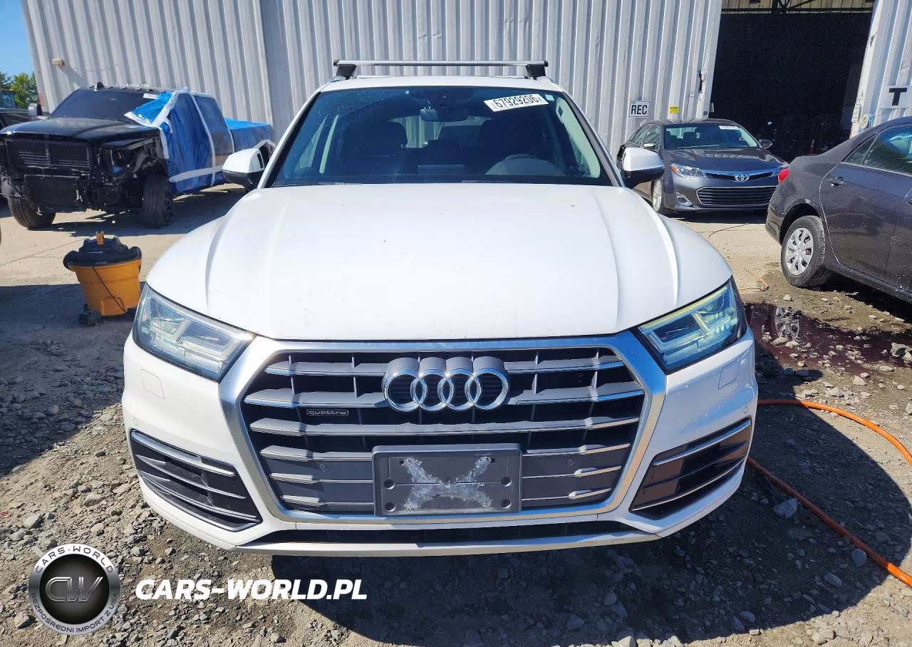 2018 Audi Q5 Premium Plus VIN:WA1BNAFY4J2004999 - 5