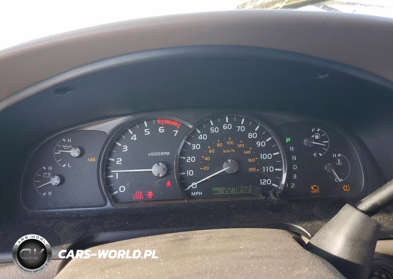 2005 Toyota Sequoia Sr5 VIN:5TDZT34A55S251698 - 9