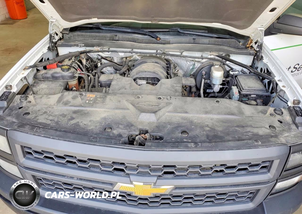 2015 Chevrolet Silverado K1500 VIN:1GCNKPEC4FZ423891 - 11