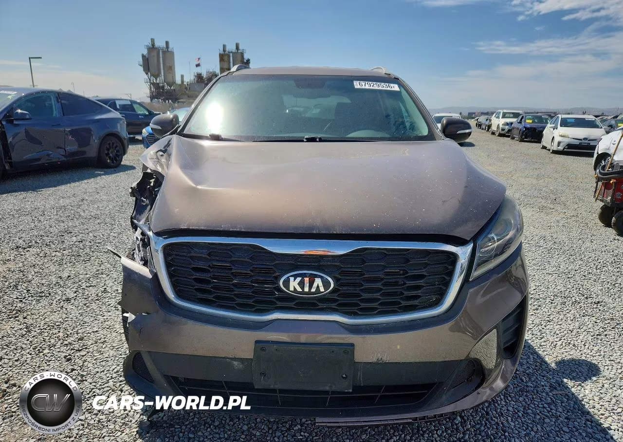2019 Kia Sorento Lx VIN:5XYPG4A35KG439492 - 5