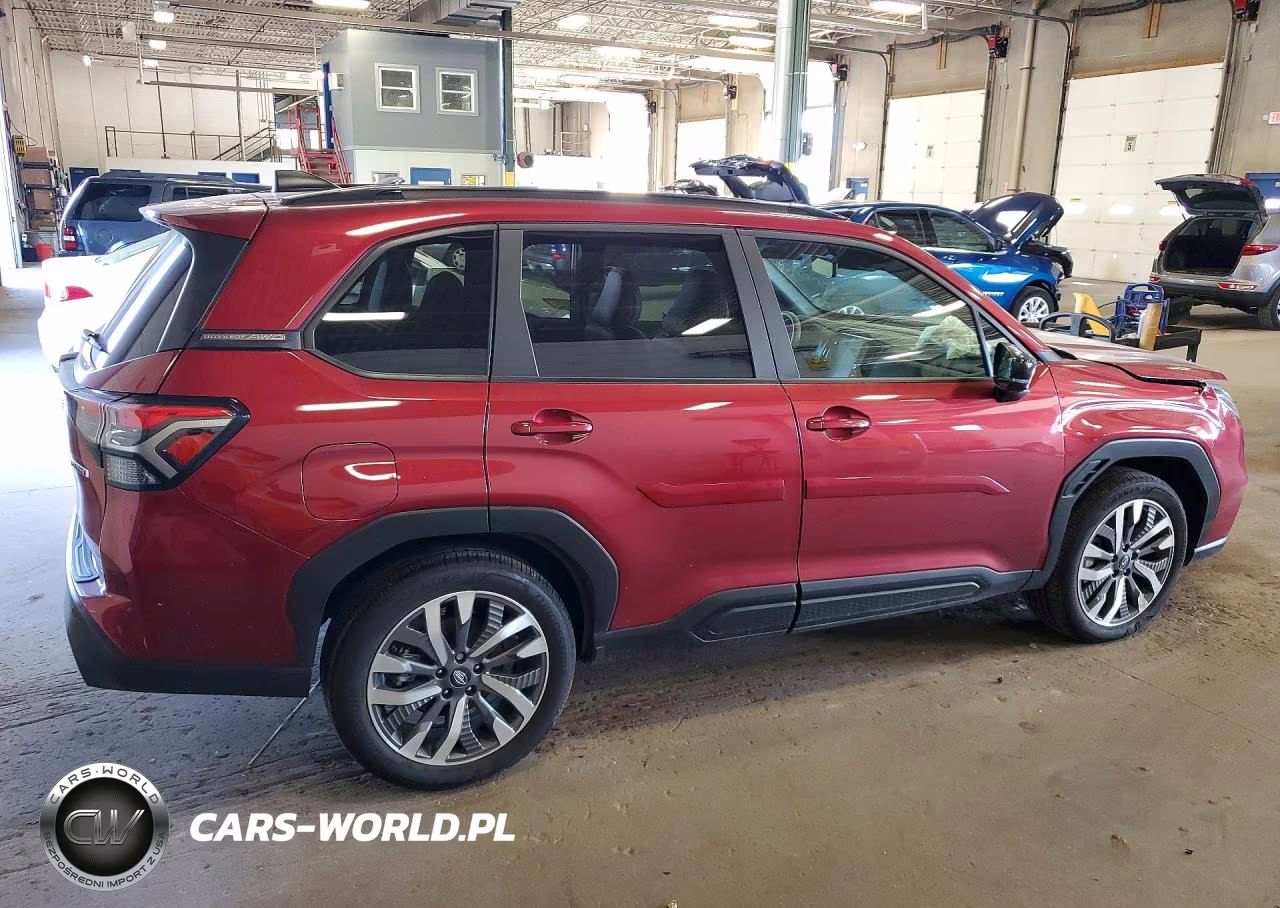 2025 Subaru Forester Touring VIN:JF2SLDTC5SH603674 - 3