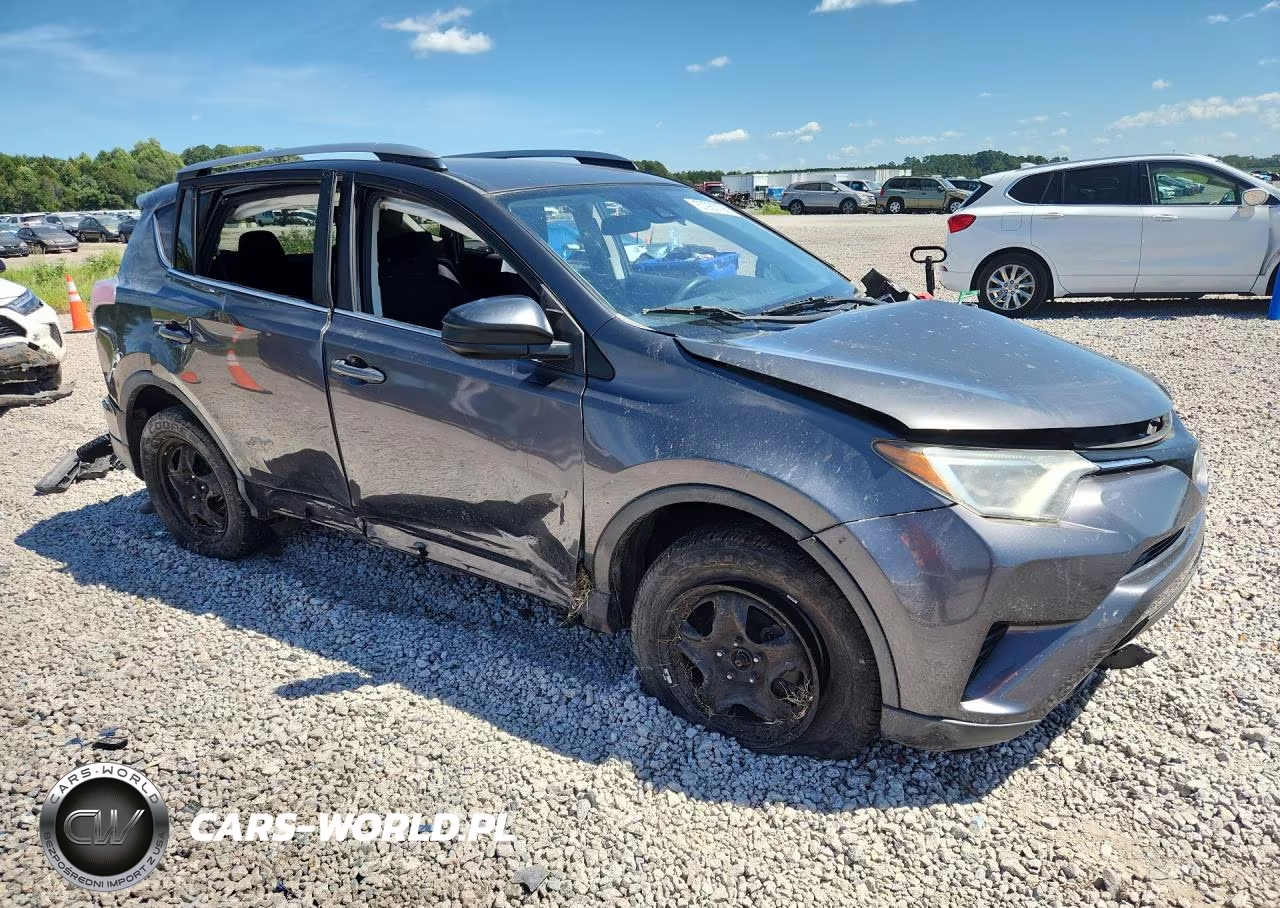 2017 Toyota Rav4 Le VIN:JTMZFREV8HJ701101 - 4