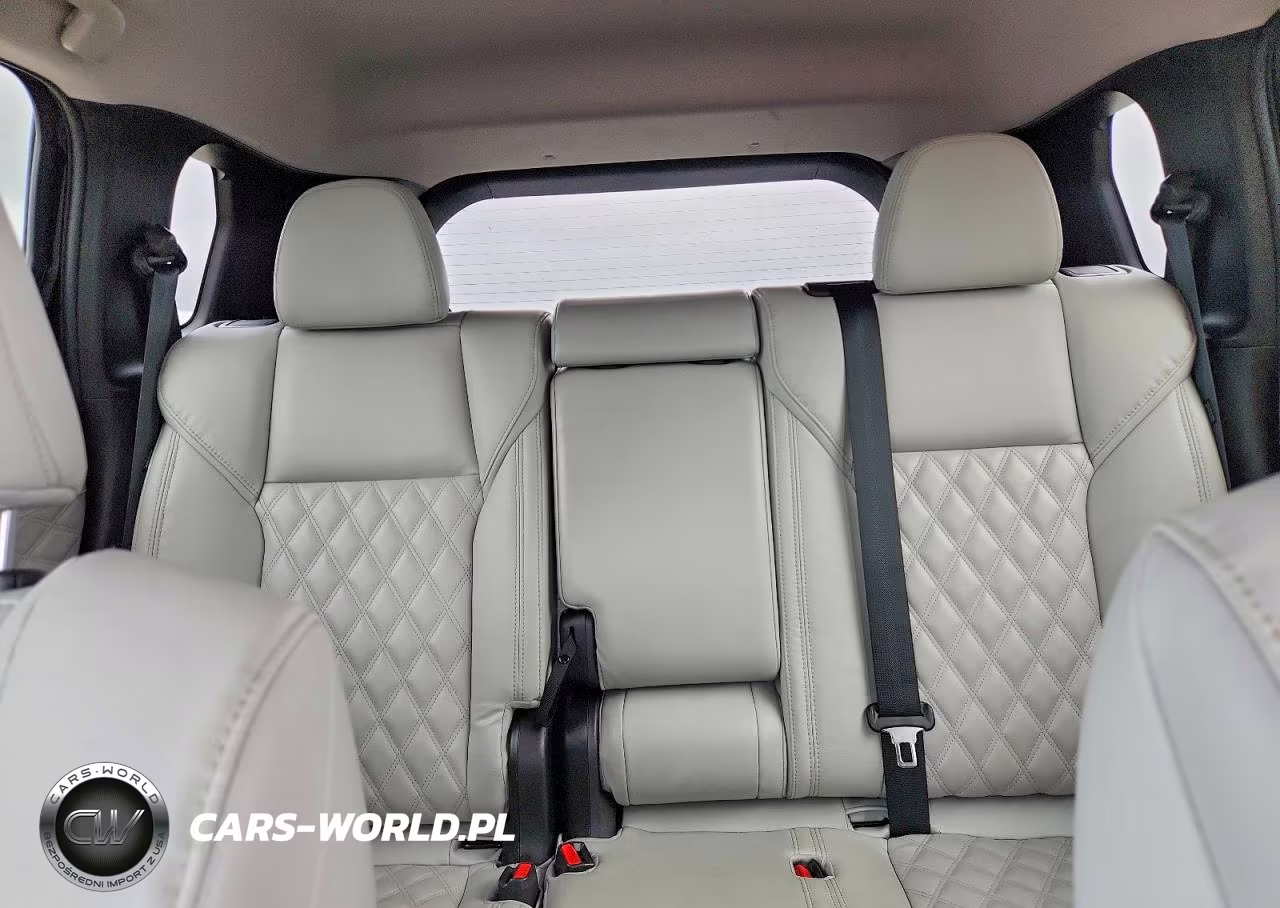 2023 Mitsubishi Outlander Sel VIN:JA4T5VA97PZ062357 - 10