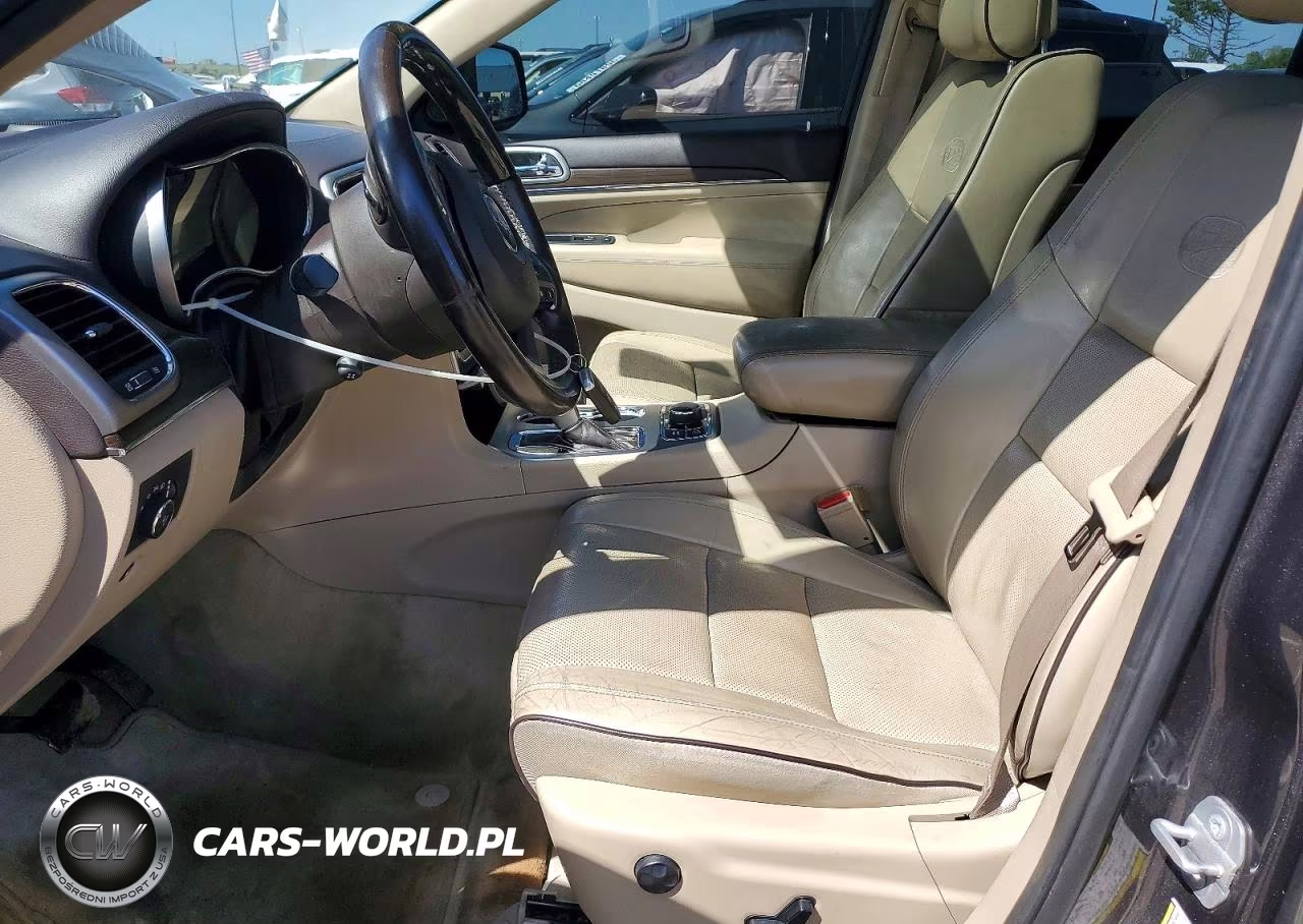 2018 Jeep Grand Cherokee Overland VIN:1C4RJFCT4JC452966 - 7