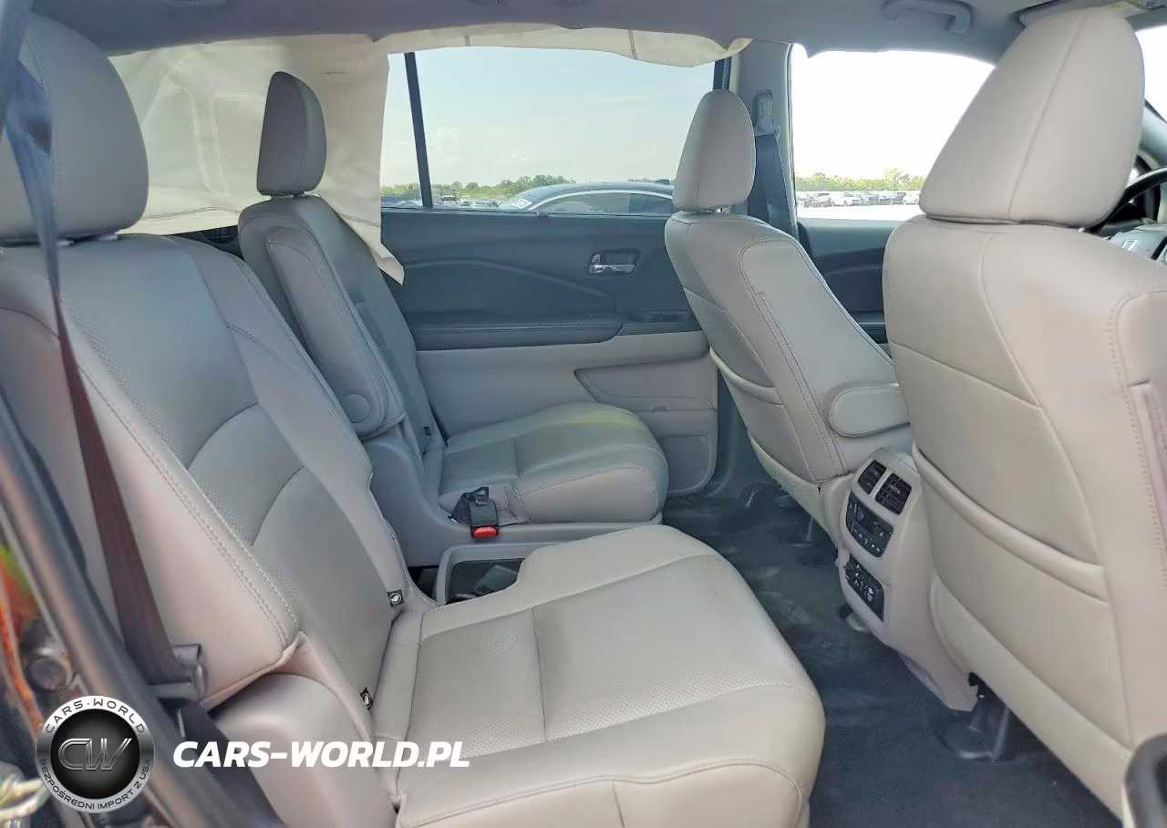 2016 Honda Pilot Elite VIN:5FNYF6H01GB102816 - 11