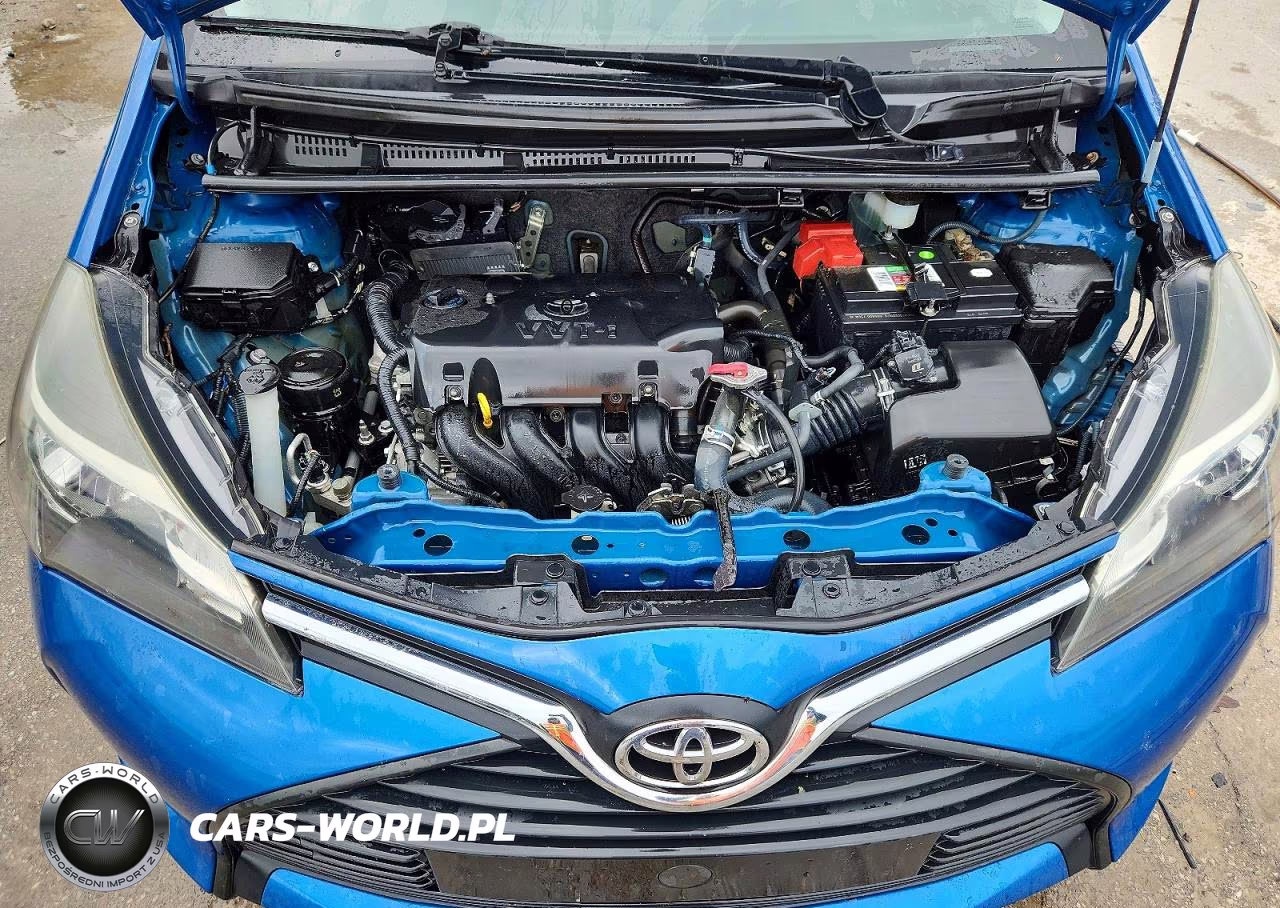 2016 Toyota Yaris 5-Door L VIN:VNKKTUD36GA059643 - 11