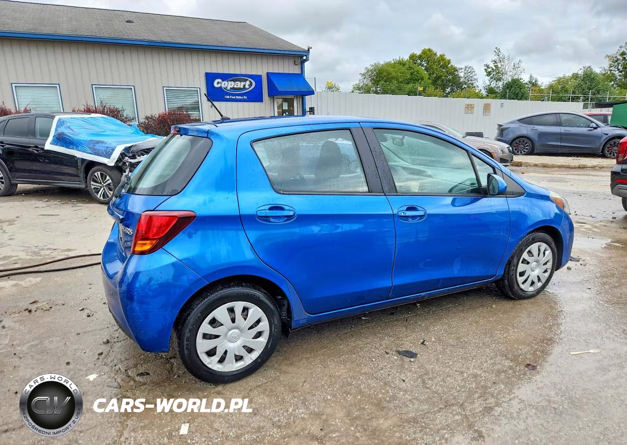 2016 Toyota Yaris 5-Door L VIN:VNKKTUD36GA059643 - 3