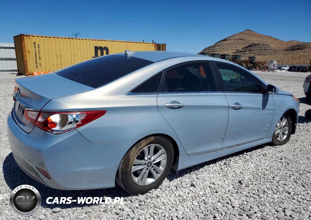 2014 Hyundai Sonata Gls VIN:5NPEB4AC0EH882071 - 3