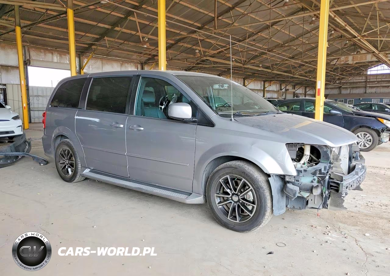 2016 Dodge Grand Caravan R-T VIN:2C4RDGEG6GR320871 - 4