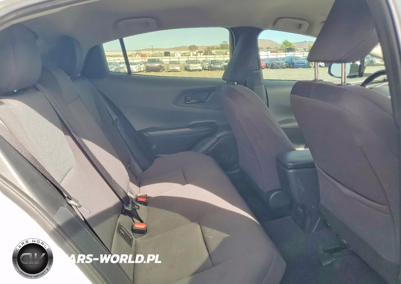 2025 Toyota Prius Le VIN:JTDACAAU2S3059586 - 10