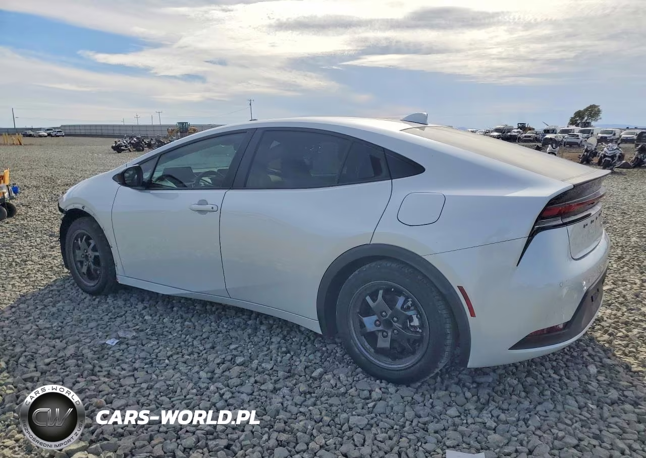 2025 Toyota Prius Le VIN:JTDACAAU2S3059586 - 2