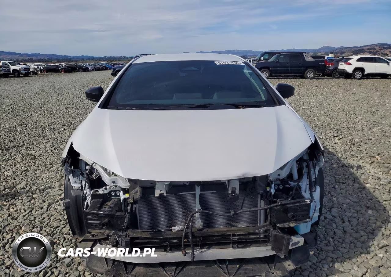 2025 Toyota Prius Le VIN:JTDACAAU2S3059586 - 5