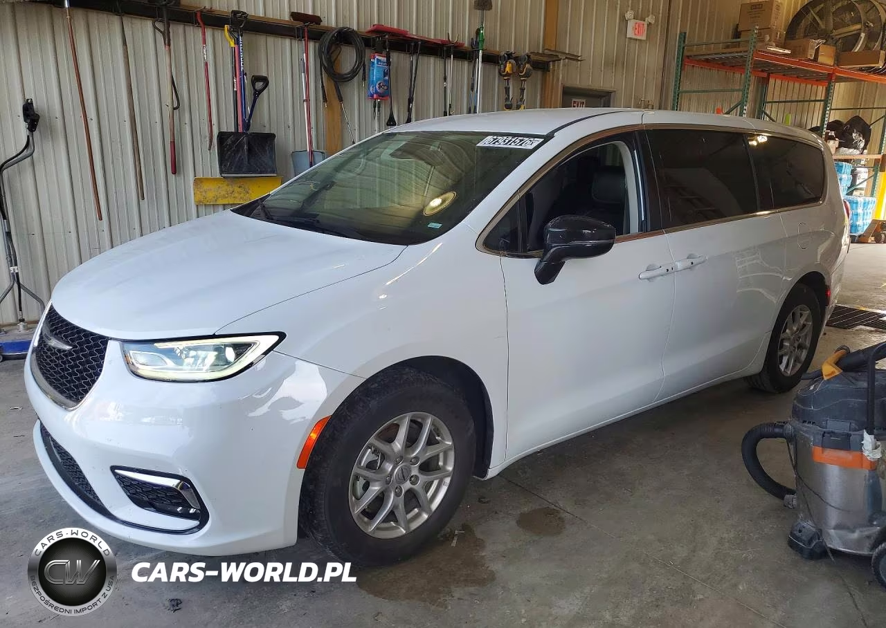 2024 Chrysler Pacifica Touring L – zdjęcie 1 z 13