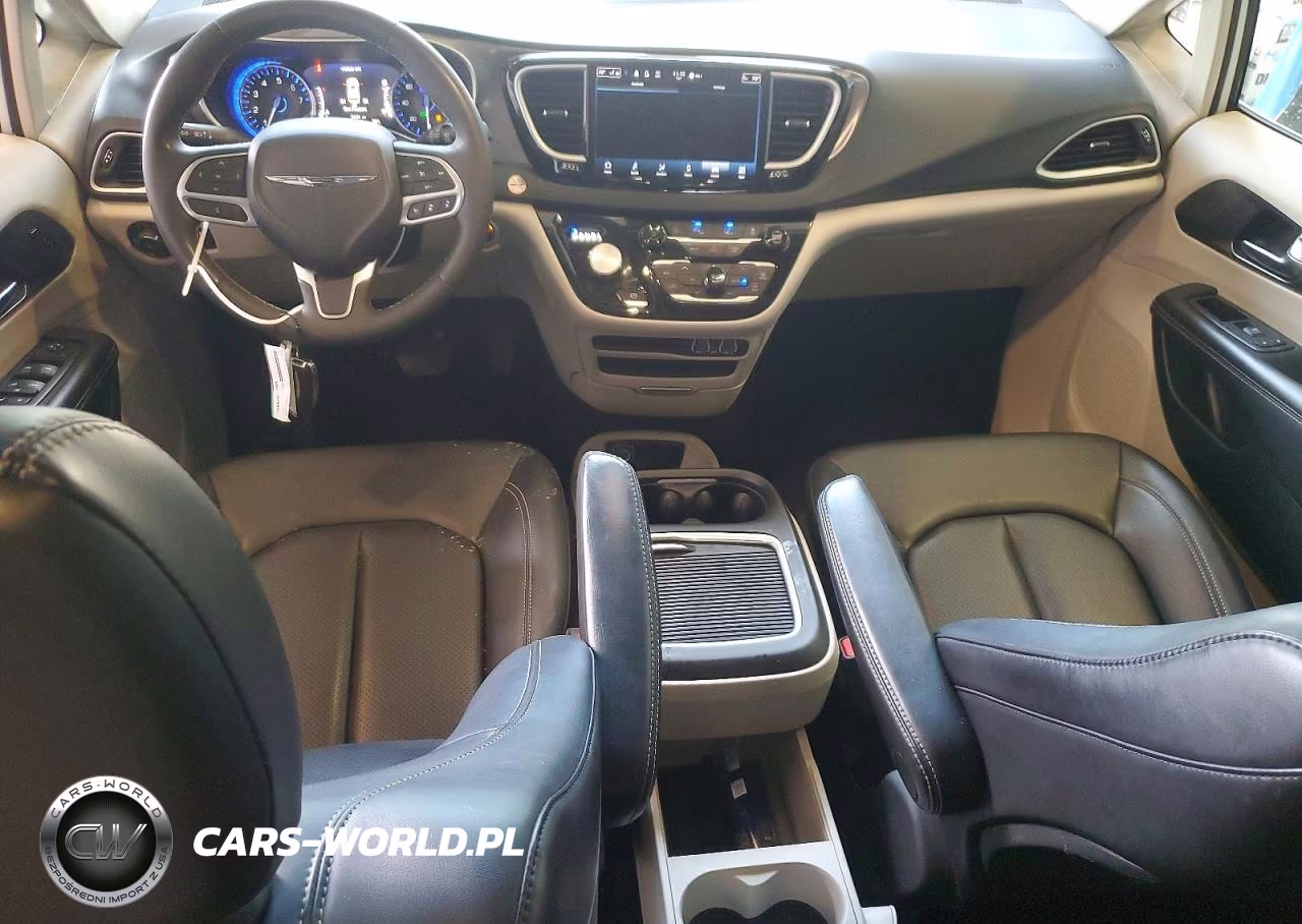 2024 Chrysler Pacifica Touring L VIN:2C4RC1BG6RR106230 - 8
