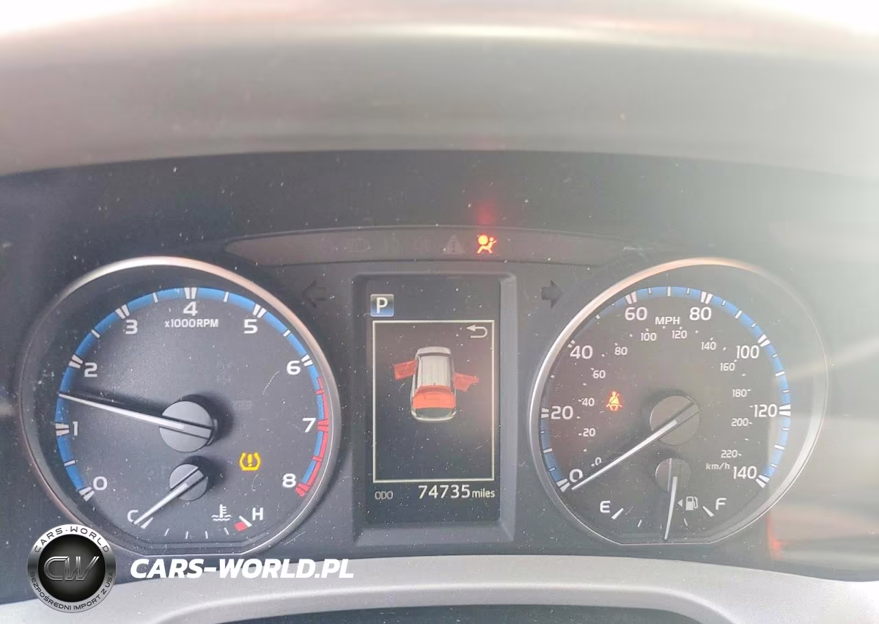 2018 Toyota Rav4 Le VIN:2T3BFREV3JW743636 - 9