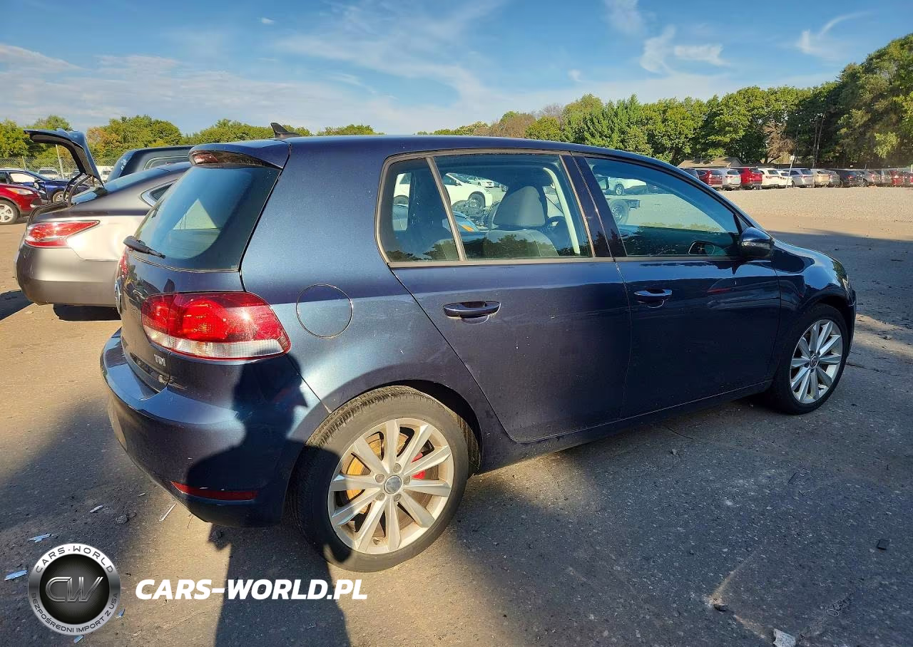 2013 Volkswagen Golf VIN:WVWDM7AJ1DW126845 - 3