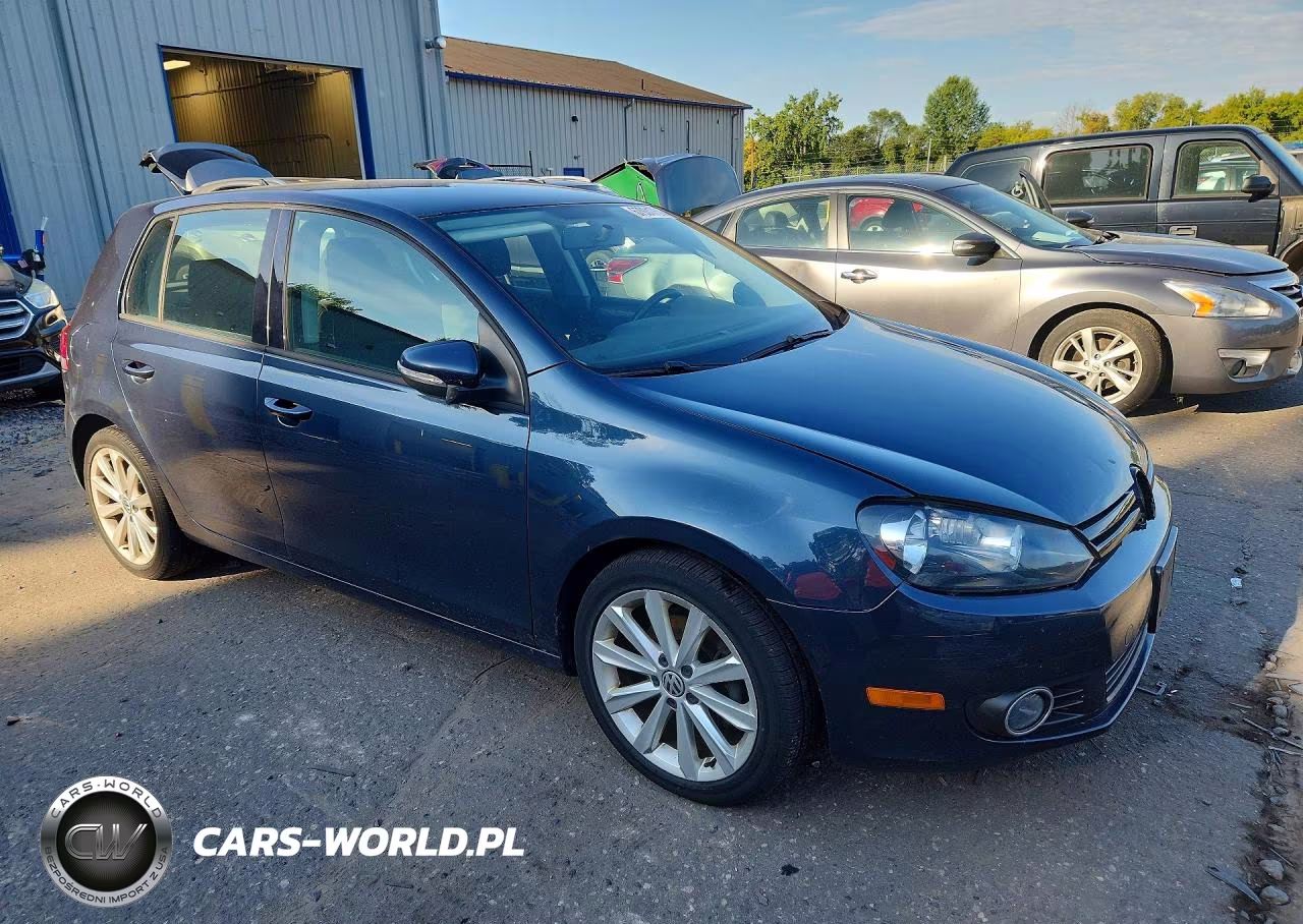 2013 Volkswagen Golf VIN:WVWDM7AJ1DW126845 - 4