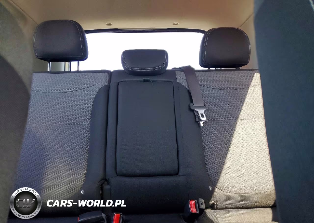 2018 Kia Soul + VIN:KNDJP3A56J7528078 - 10