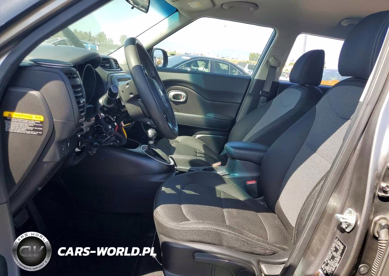 2018 Kia Soul + VIN:KNDJP3A56J7528078 - 7