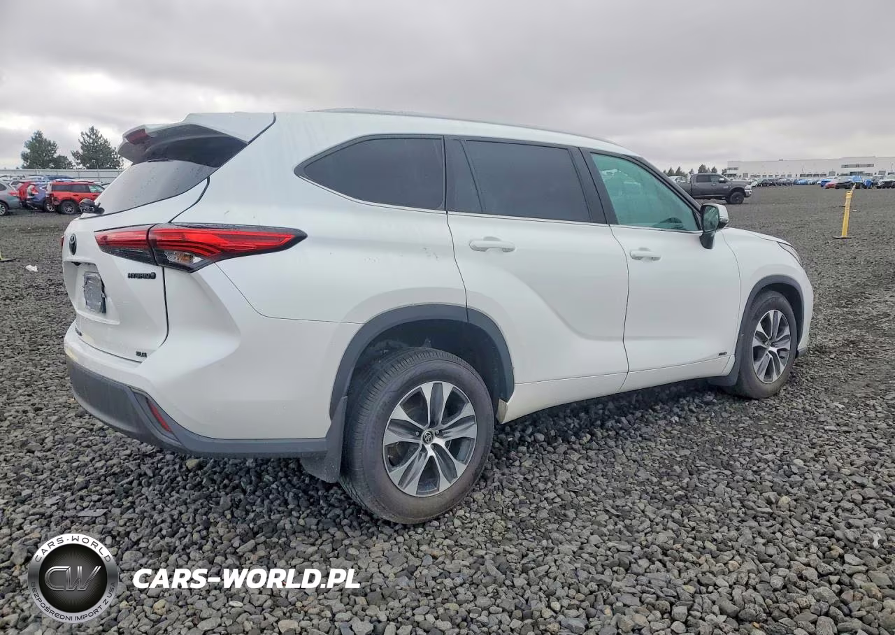 2022 Toyota Highlander Hybrid Xle VIN:5TDHBRCH2NS554647 - 3