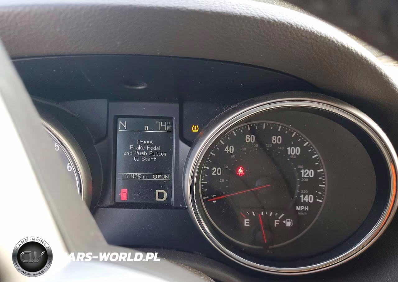 2011 Jeep Grand Cherokee Laredo VIN:1J4RR4GG6BC572872 - 9