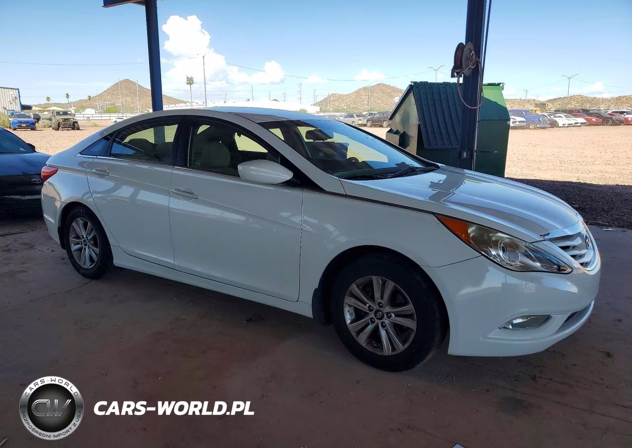 2013 Hyundai Sonata Gls VIN:5NPEB4AC0DH781837 - 4