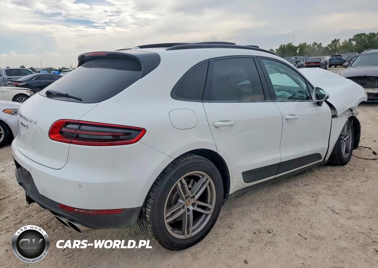 2018 Porsche Macan S VIN:WP1AB2A56JLB38547 - 3