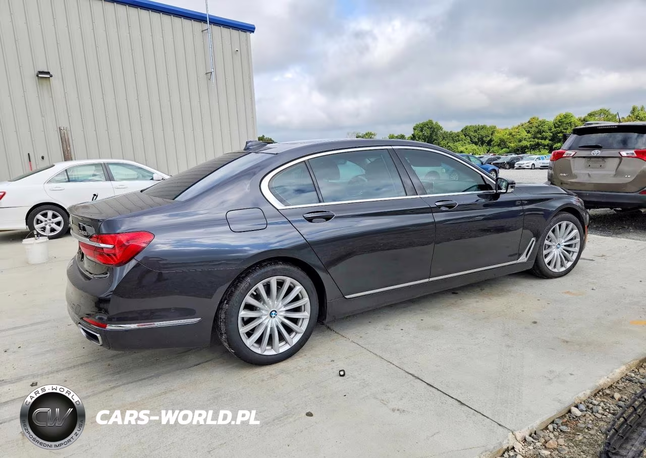 2016 BMW 740 I VIN:WBA7E2C58GG548183 - 3