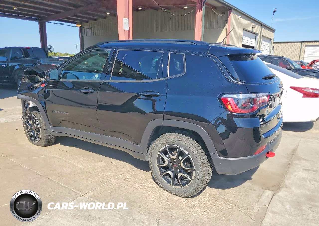 2025 Jeep Compass Trailhawk VIN:3C4NJDDN6ST613004 - 2