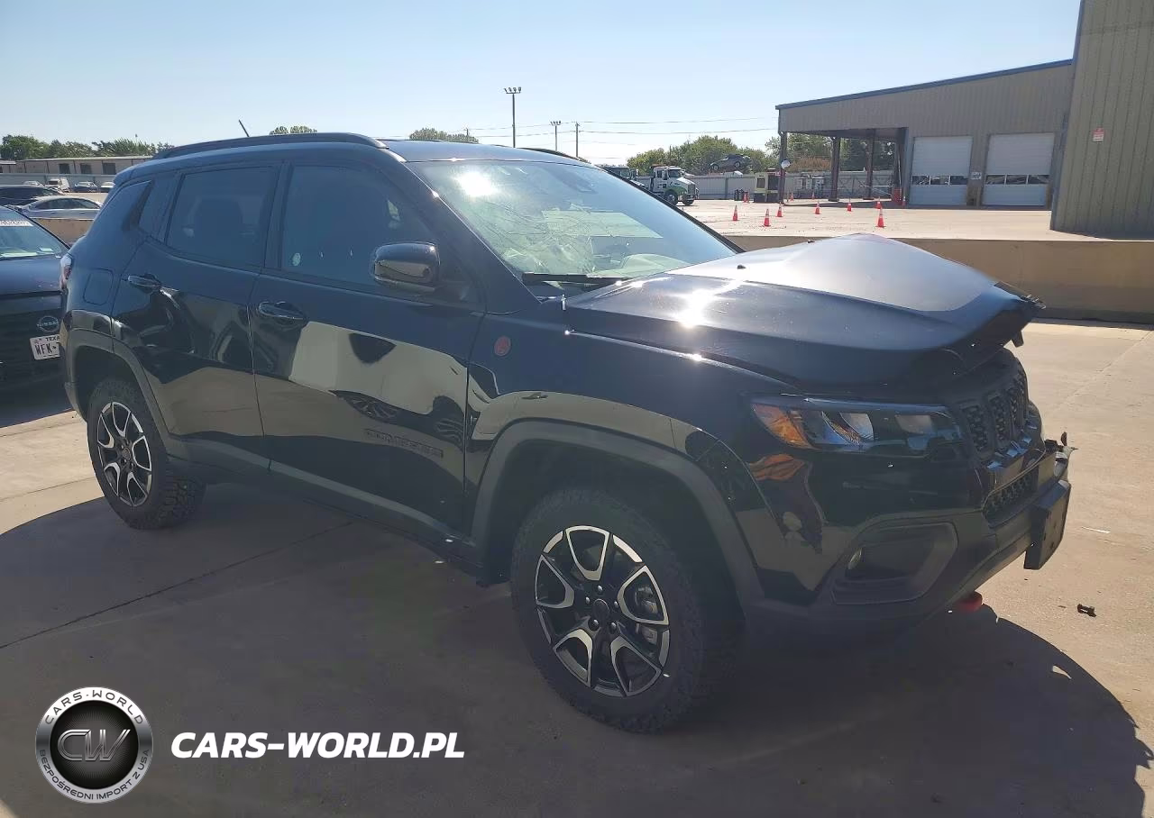 2025 Jeep Compass Trailhawk VIN:3C4NJDDN6ST613004 - 4