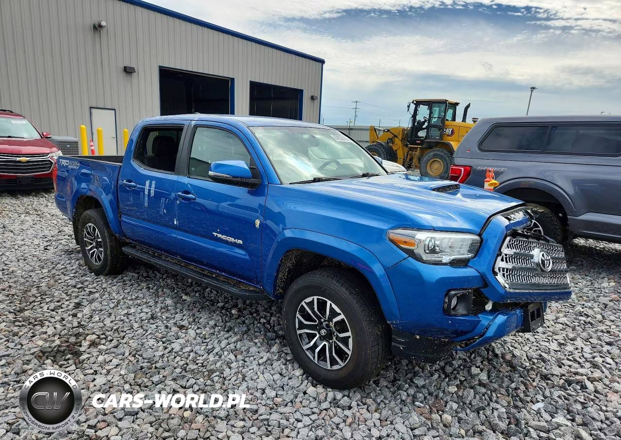 2017 Toyota Tacoma Trd Sport VIN:3TMCZ5AN8HM095183 - 4
