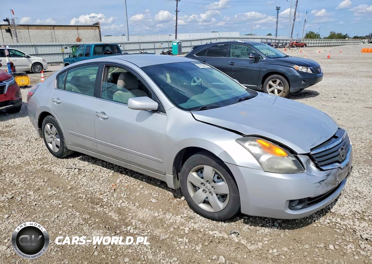 2007 Nissan Altima 2.5 VIN:1N4AL21EX7C135695 - 4