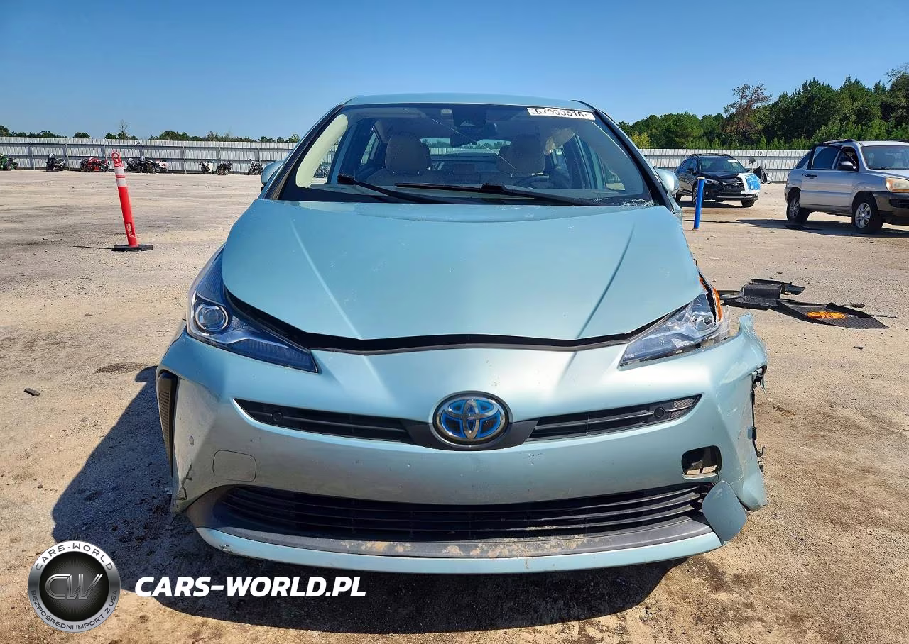 2020 Toyota Prius Le VIN:JTDKARFU6L3117735 - 5