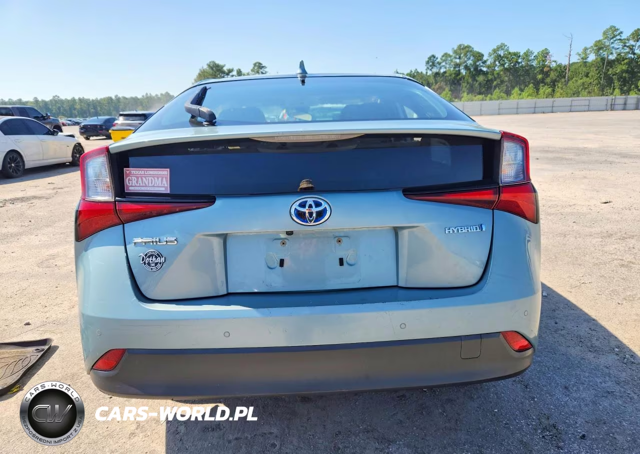 2020 Toyota Prius Le VIN:JTDKARFU6L3117735 - 6