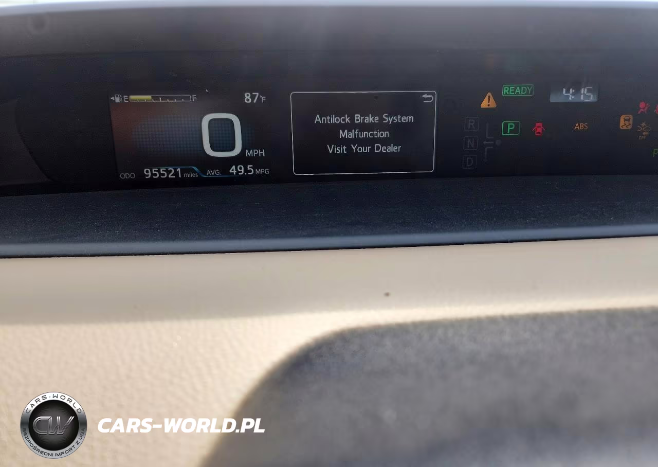 2020 Toyota Prius Le VIN:JTDKARFU6L3117735 - 9