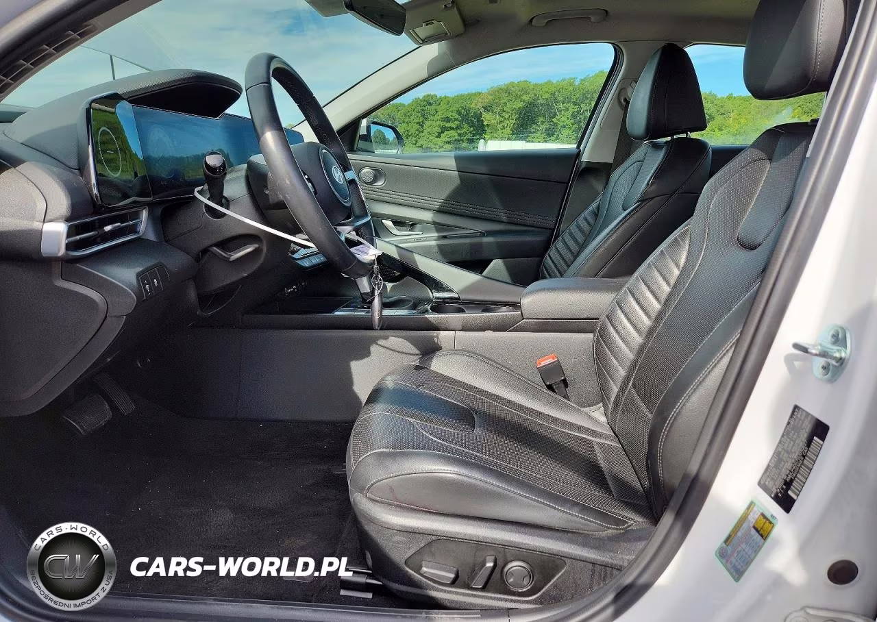 2025 Hyundai Elantra Limited VIN:KMHLP4DG7SU030627 - 7