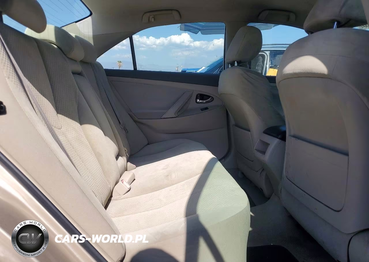 2007 Toyota Camry Le VIN:4T1BE46K67U184529 - 10