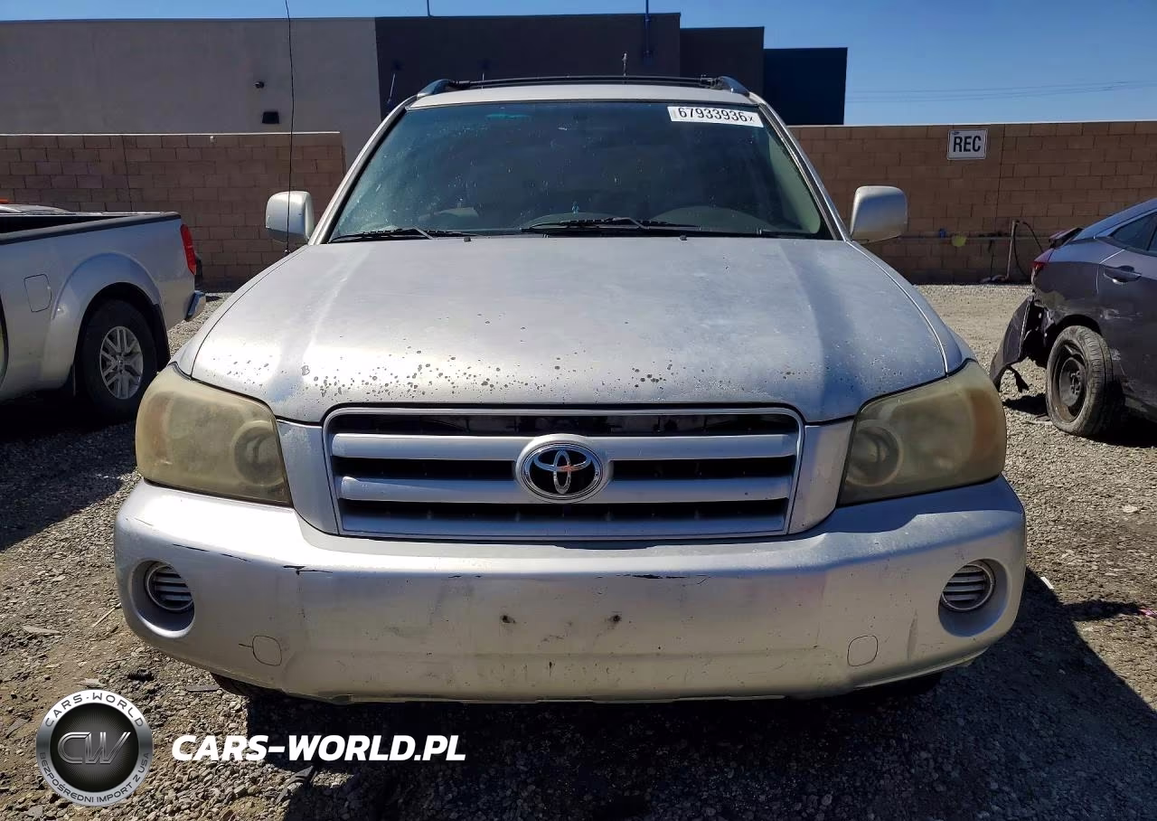 2005 Toyota Highlander Base VIN:JTEGP21A250066372 - 5