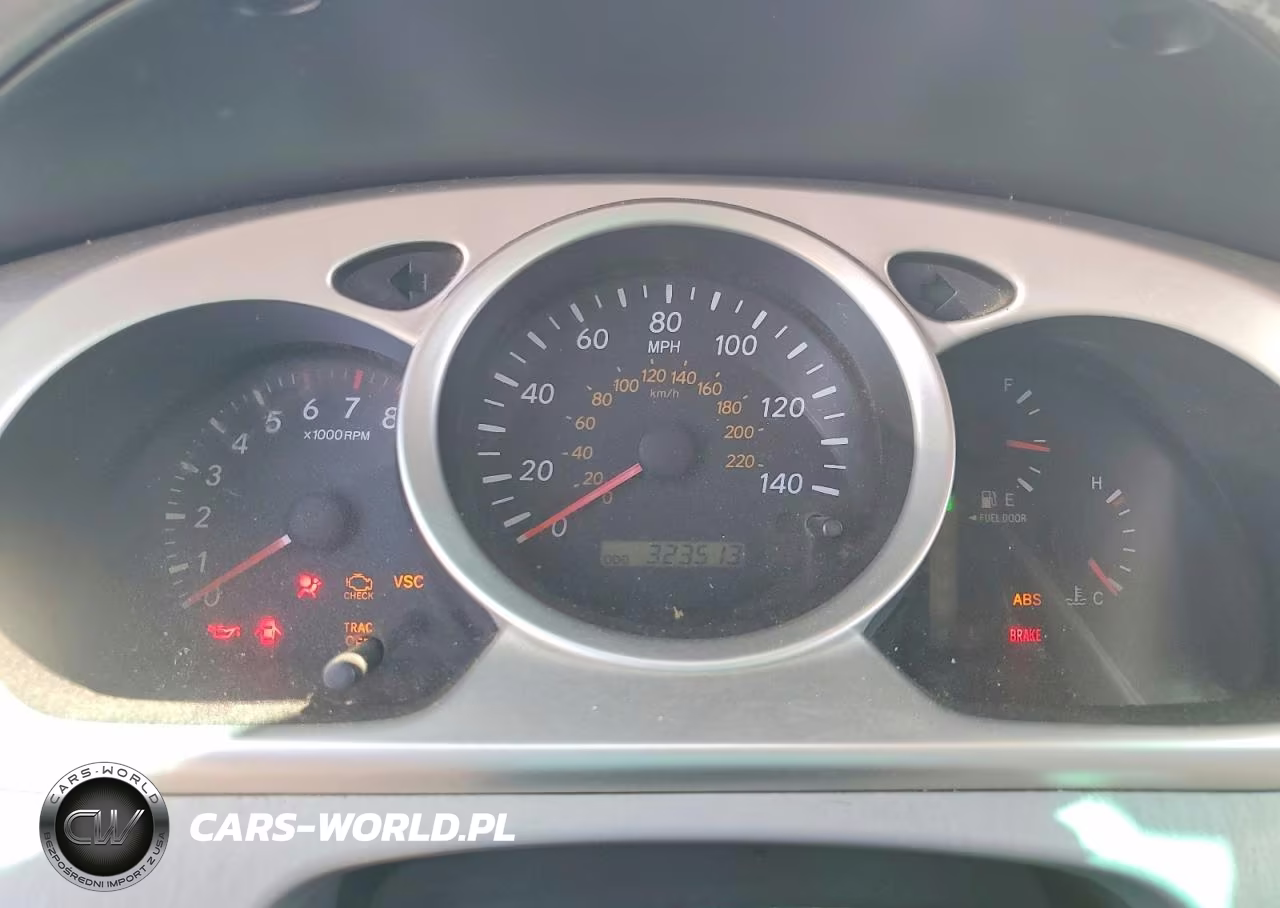 2005 Toyota Highlander Base VIN:JTEGP21A250066372 - 9