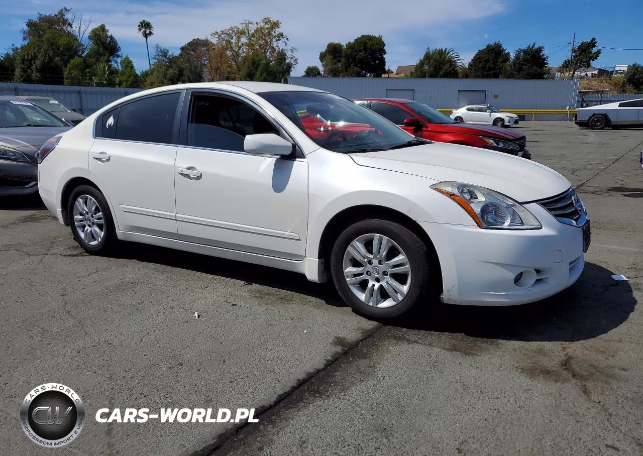 2011 Nissan Altima 2.5 VIN:1N4AL2AP8BN414643 - 4