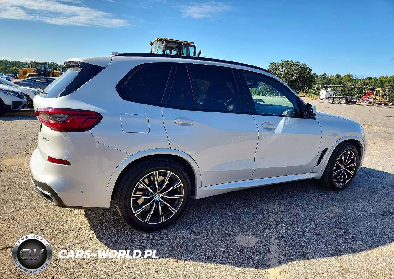 2019 BMW X5 xDrive50I VIN:5UXJU2C53KLN65550 - 3