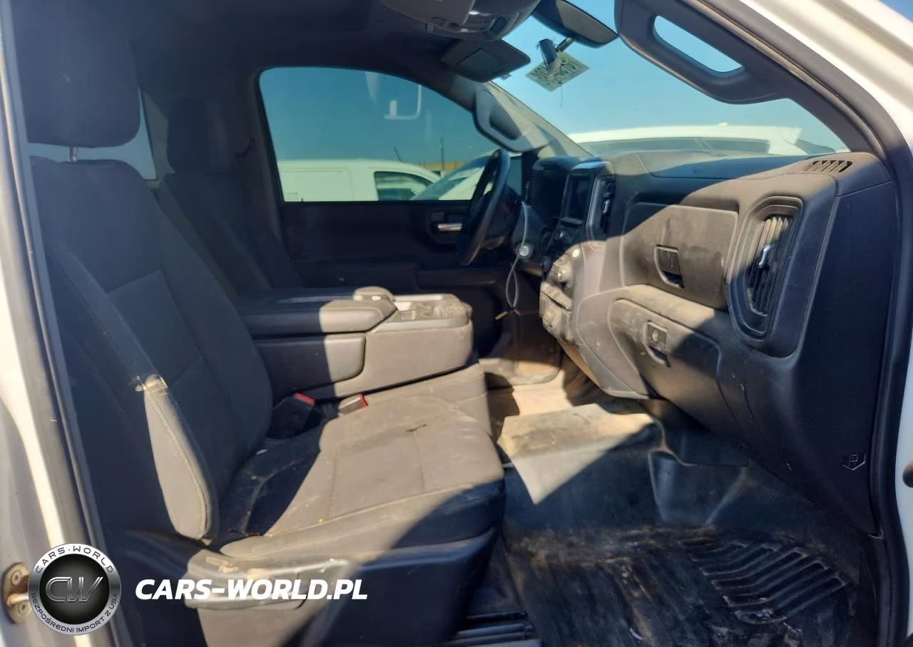 2022 Chevrolet Silverado Ltd C1500 VIN:3GCNWAED2NG215954 - 10