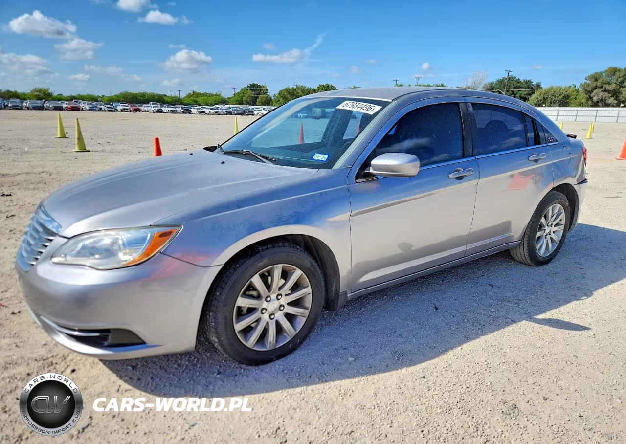 2014 Chrysler 200 Touring VIN:1C3CCBBB1EN128566 - 1