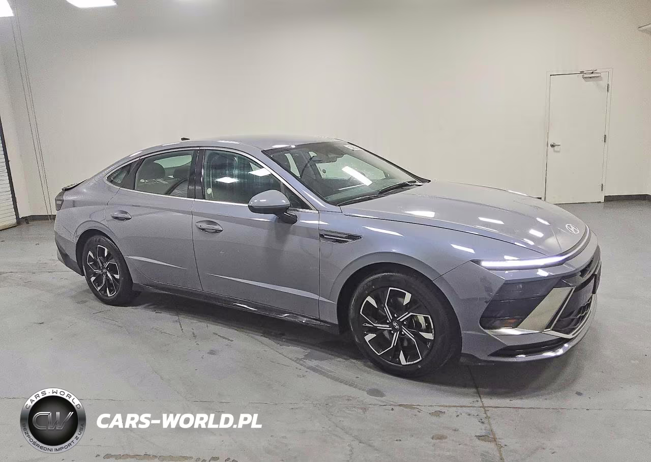 2025 Hyundai Sonata Sel VIN:KMHL64JA0SA486571 - 4